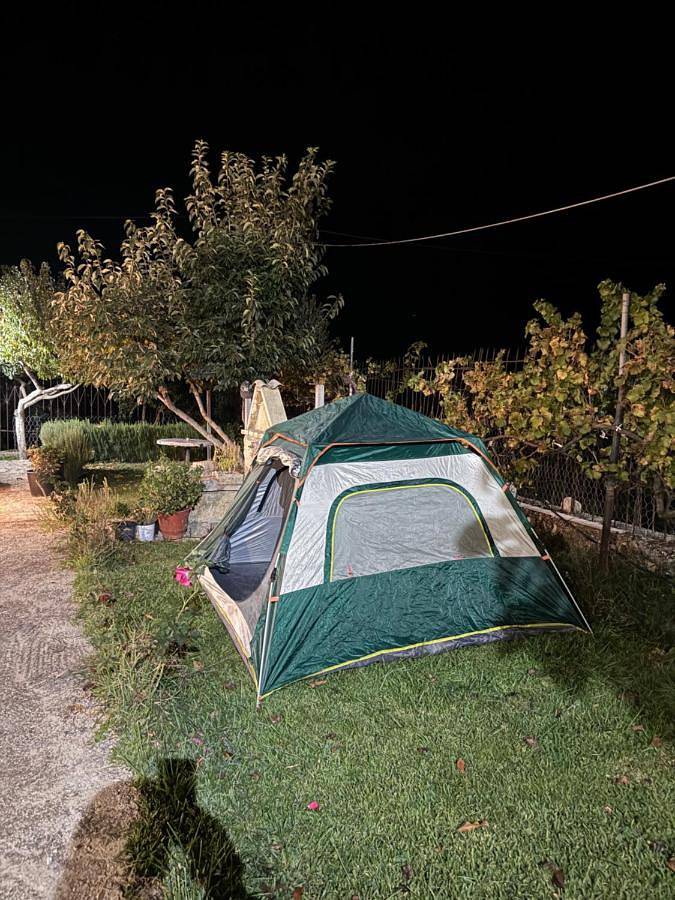 Camping für 2 Personen, mit Garten und Ausblick in Albanien - 2