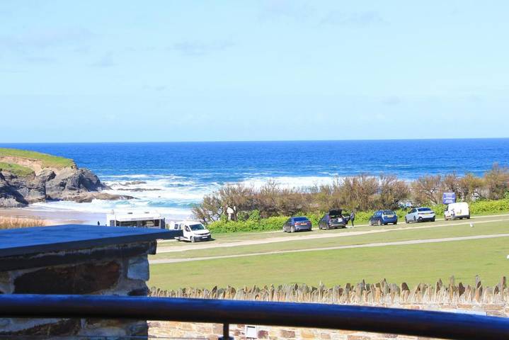 Holiday rental for 6 people, with garden and view in St. Merryn