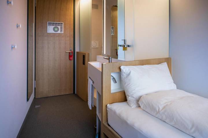 Hôtel pour 2 personnes, avec jardin, animaux acceptés à Morat - 4