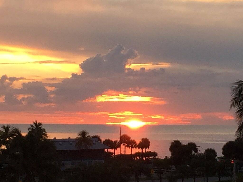 Ganze Wohnung, Schöner Ort! Tolle Fallraten! in Bonita Bay, Bonita Springs