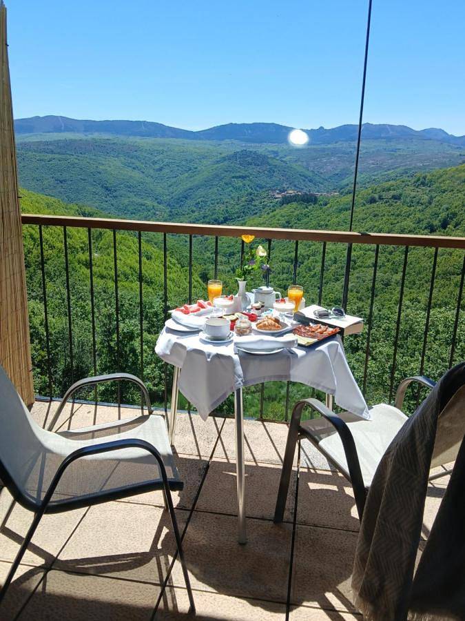 Hotel para 2 personas, con piscina además de vistas y jardín en Provincia de Salamanca