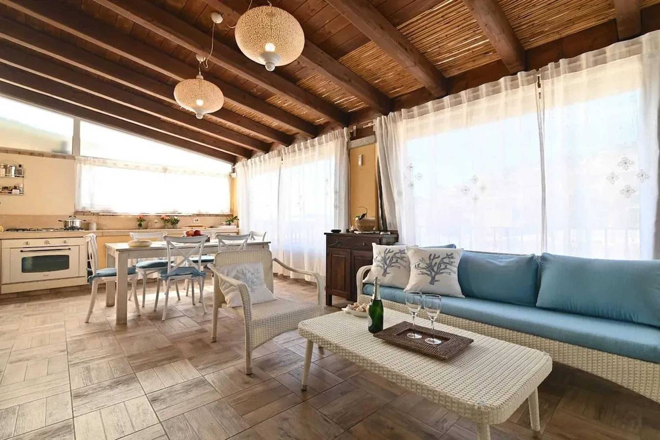 Apartamento entero, Apartamento con Vista al Mar en Cerdeña - 90 m², 5 pers. in Crabonaxa/Villasimius, Villasimius