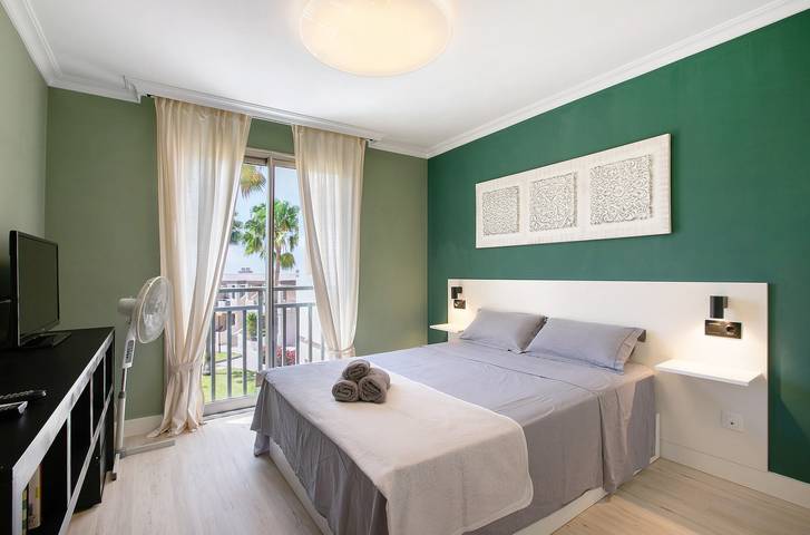 Ganze Wohnung, Ferienwohnung 'Costa Bella La Tejita' mit Meerblick, Gemeinschaftspool und WLAN in La Tejita, Granadilla de Abona