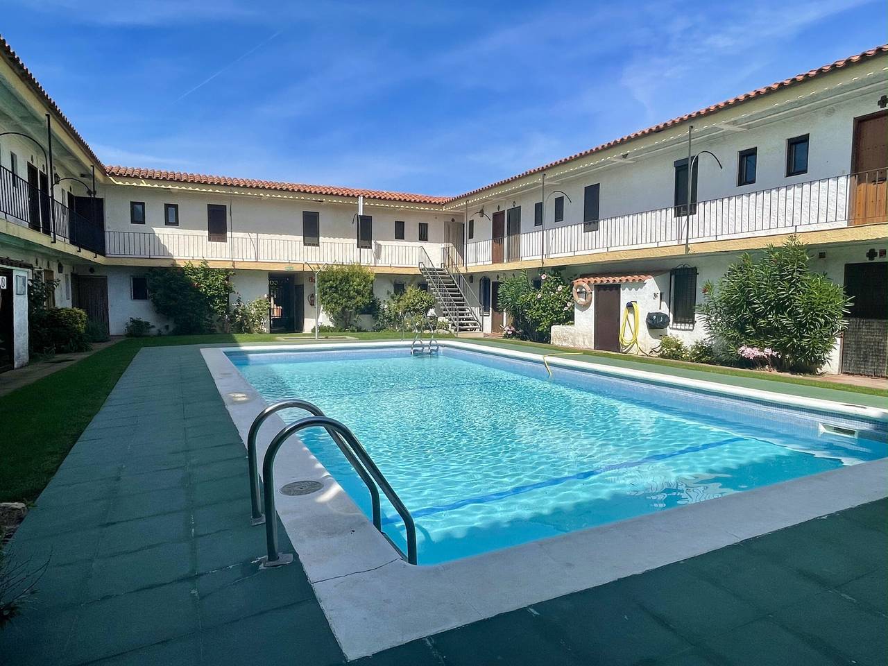 Ganze Wohnung, Gemütliches Apartment nahe dem Strand mit Pool in L'Estartit in Els Griells, Costa Brava