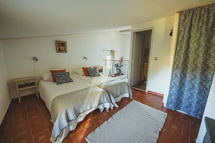 Gîte pour 4 personnes, avec balcon, animaux acceptés à Niozelles - 2
