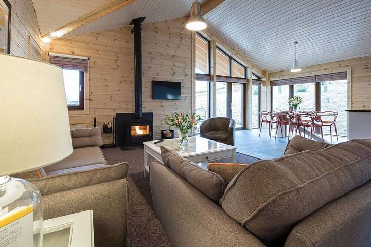 Cottage for 6 people, with garden and terrace as well as hot tub, with pets in Yorkshire Dales National Park