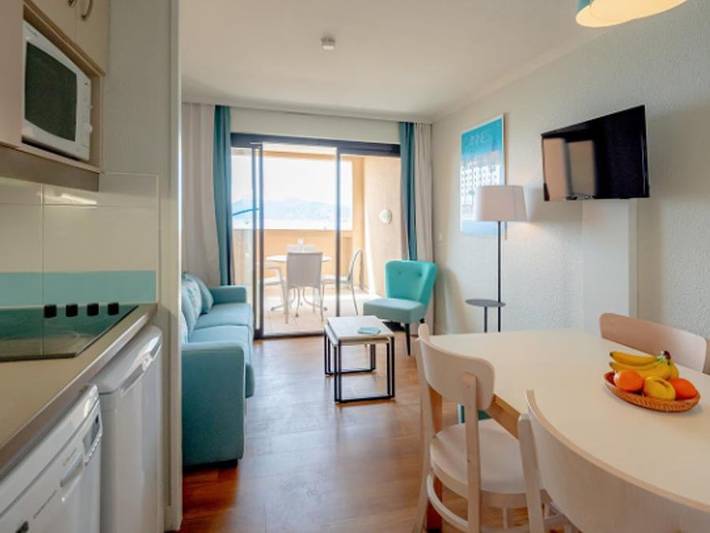 Camping pour 4 personnes, avec balcon, animaux acceptés dans les Alpes maritimes - 3