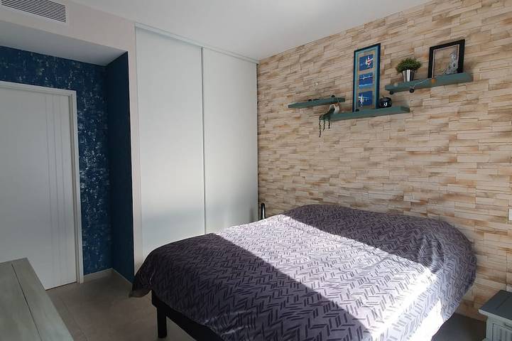 Gîte pour 4 personnes, avec terrasse dans Port Pin Rolland - 3