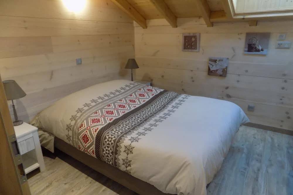 Rustig chalet, prive-vijver om te vissen of zwemmen op 4 km van winkels in Saint-Maurice-sur-Moselle, Épinal en omgeving
