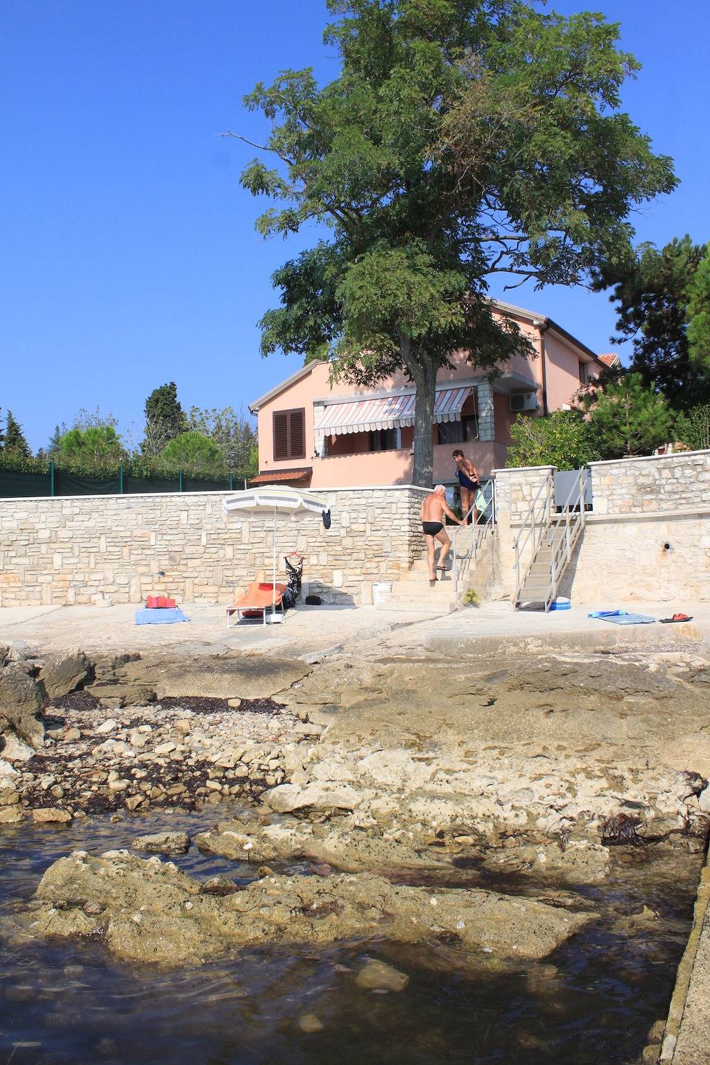 Ganze Wohnung, 1-Zimmer-Ferienwohnung am Strand Zambratija, Umag A-6997-a in Zambratija, Umag und Umgebung