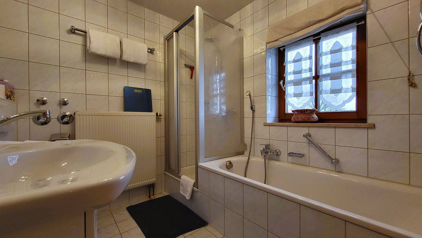 Ganze Wohnung, Ferienwohnung "Flora" in Roßhaupten, Bayerisch Schwaben