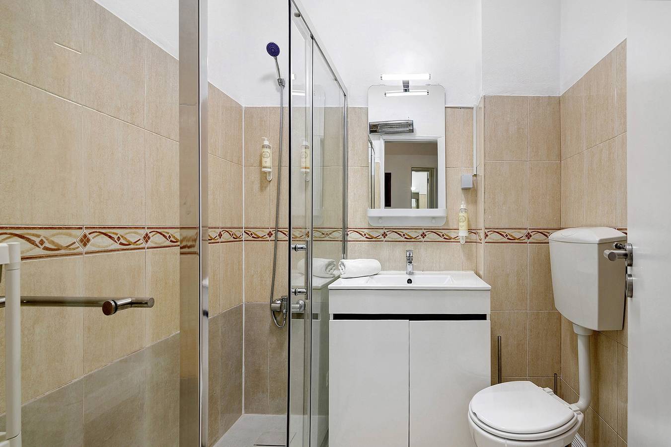 Appartement 'Happy House Central' met Privéterras, Balkon en Wi-Fi, foto 12