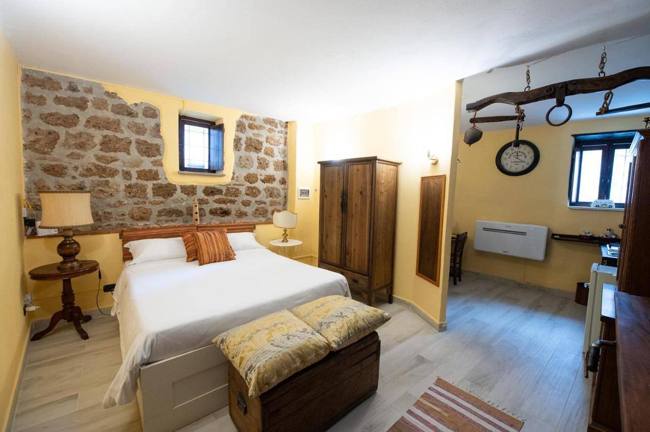 Ganze Wohnung, One-Bedroom Apartment in Sutri, Viterbo Provinz