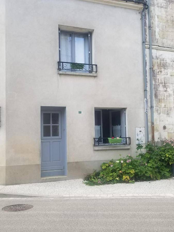 Gîte pour 3 personnes, avec terrasse à Lignières-de-Touraine - 2