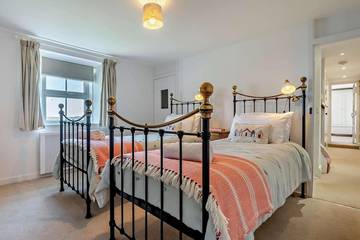 Cottage for 8 People in Purbeck Heritage Coast, Photo 1
