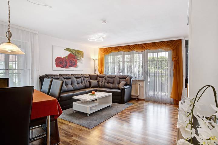 Appartement entier, Appartement "Ahorn" avec terrasse privée et Wi-Fi in Waldshut-Tiengen, Forêt-Noire du Sud