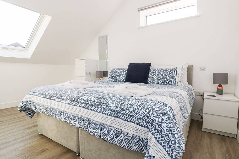 The Crest, family friendly, with a garden in Helston in Helston, Cornwall