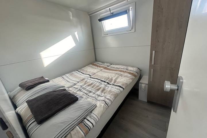 Hausboot für 4 Personen, mit Balkon am Ijsselmeer - 2