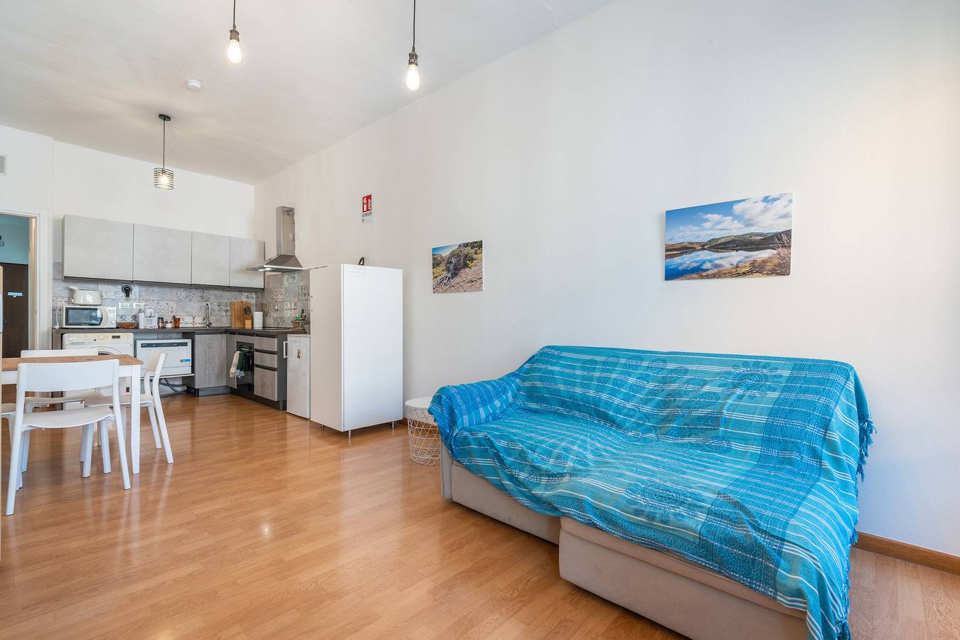 Holiday Home 'Terrazza Del Sole' with Private Terrace, Wi-Fi and Air Conditioning in Villanova (Sardinia), Cagliari