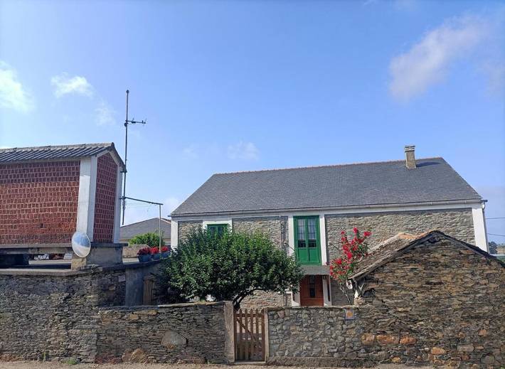 Casa rural para 4 personas, con vistas y jardín en Navia - 2