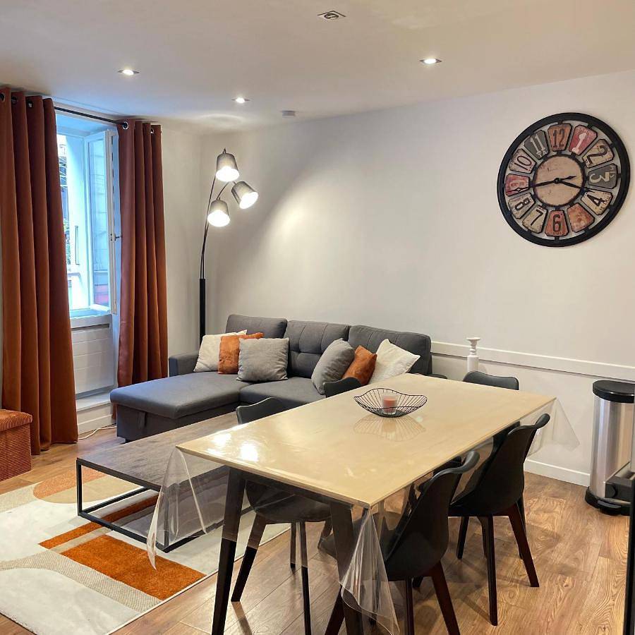 Appartement entier, Les 2 Marmottes - Appartement Cosy Hyper Centre Evian in Évian-les-Bains, Région de Thonon-les-Bains