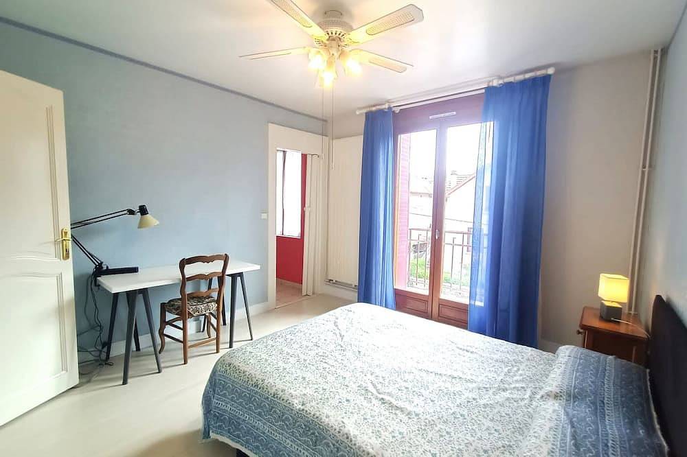 Appartement entier, Spacieux T3 à Aix-les-Bains entre Ville et Lac avec Balcon et Wi-Fi ! in Aix-les-Bains, Région de Chambéry