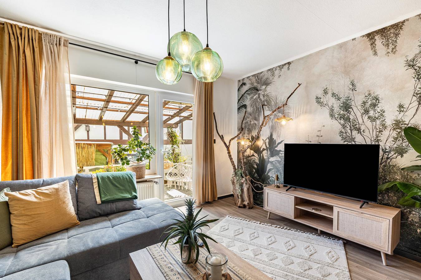 Ganze Wohnung, Ferienwohnung 'Unit 1' mit privater Terrasse und Wi-Fi in Homberg, Schwalm-Eder-Kreis