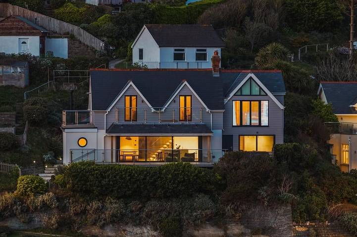 Cottage for 12 people, with hot tub and garden in Woolacombe