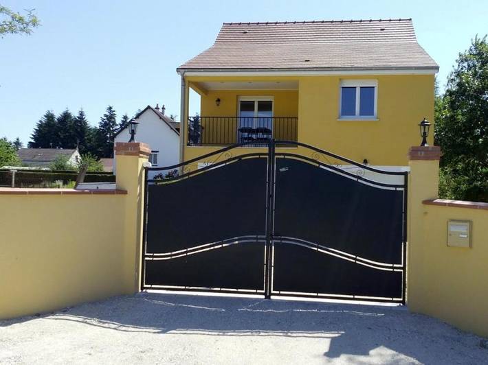 Location de vacances pour 6 personnes, avec vue ainsi que terrasse et jardin à Huisseau-sur-Cosson - 3