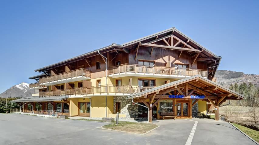 Gîte pour 2 personnes, avec balcon, adapté aux familles à Morillon - 3