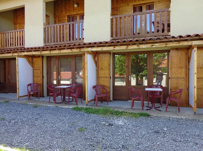 Hôtel pour 2 personnes, avec terrasse, animaux acceptés à Allègre - 4