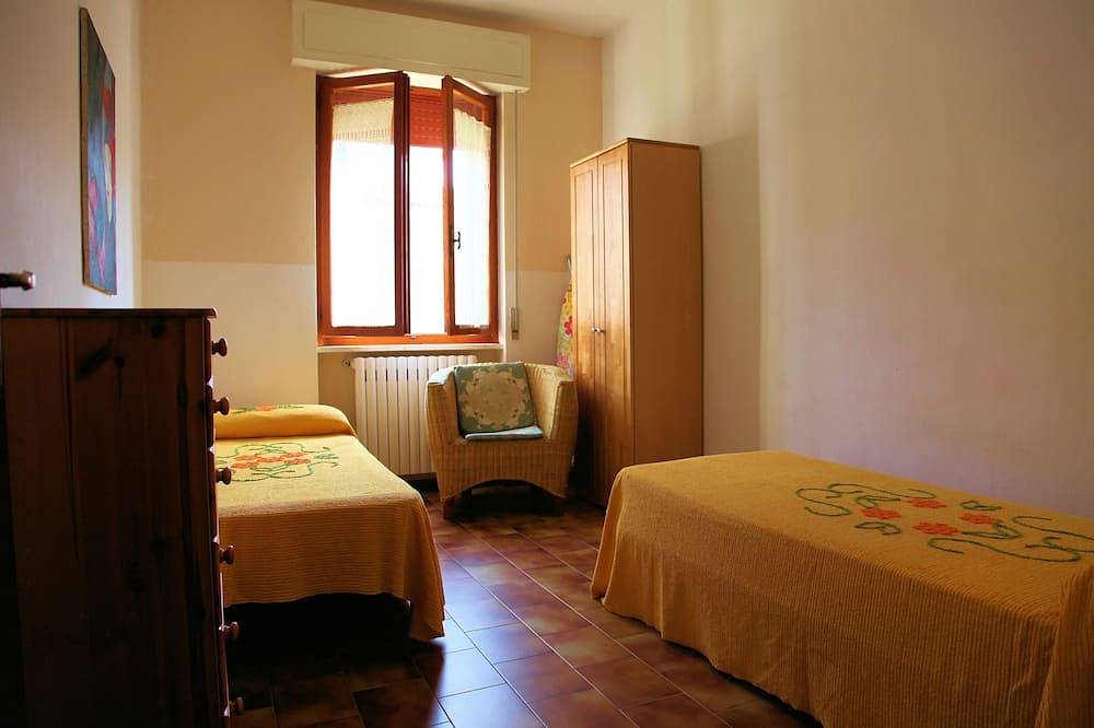 Ganze Wohnung, Haus mit Garten 25 Minuten vom Meer in Monteverdi Marittimo, Etruskische Küste