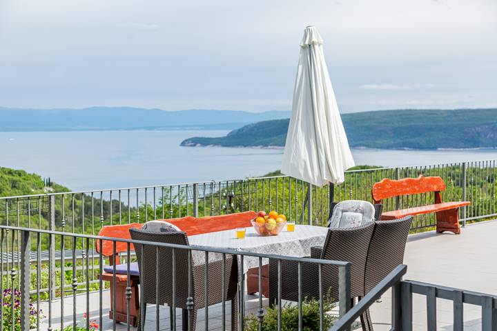 Ferienwohnung für 5 Personen, mit Balkon/Terrasse