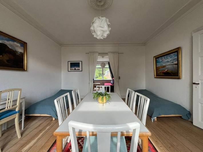 Ferienwohnung für 4 Personen, mit Ausblick und Garten in Stege - 3