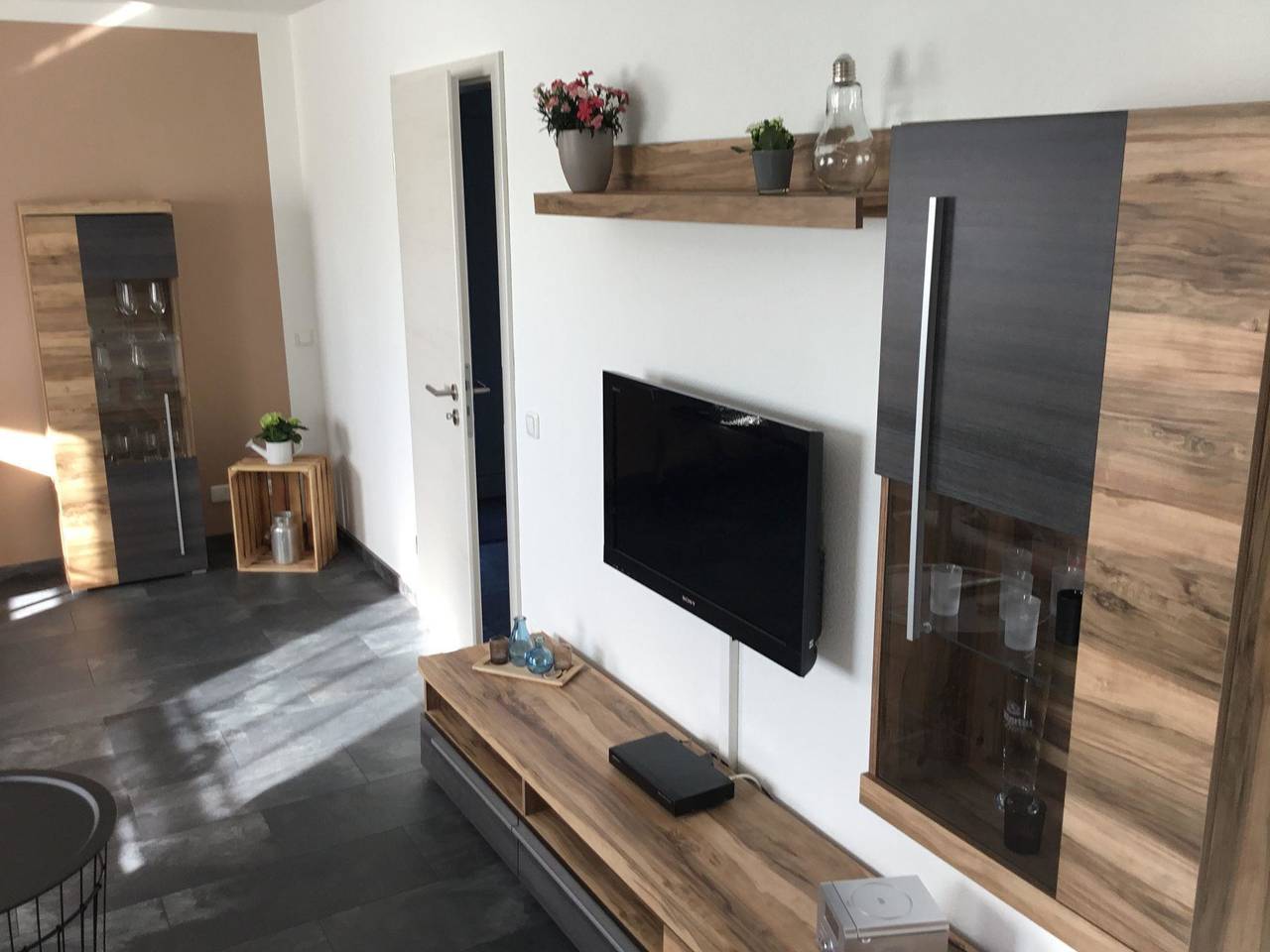 Ganze Ferienwohnung, Appartement/Fewo, Badewanne, 1 Schlafraum in Emmelshausen, Hunsrück