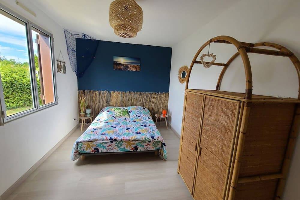 Maison campagne 4 pers, terrasse et jardin, proche sentiers et thermes. in Harsault, La Vôge-les-Bains