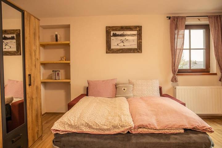 Ferienwohnung für 6 Personen, mit Ausblick und Terrasse in Bozi Dar - 3