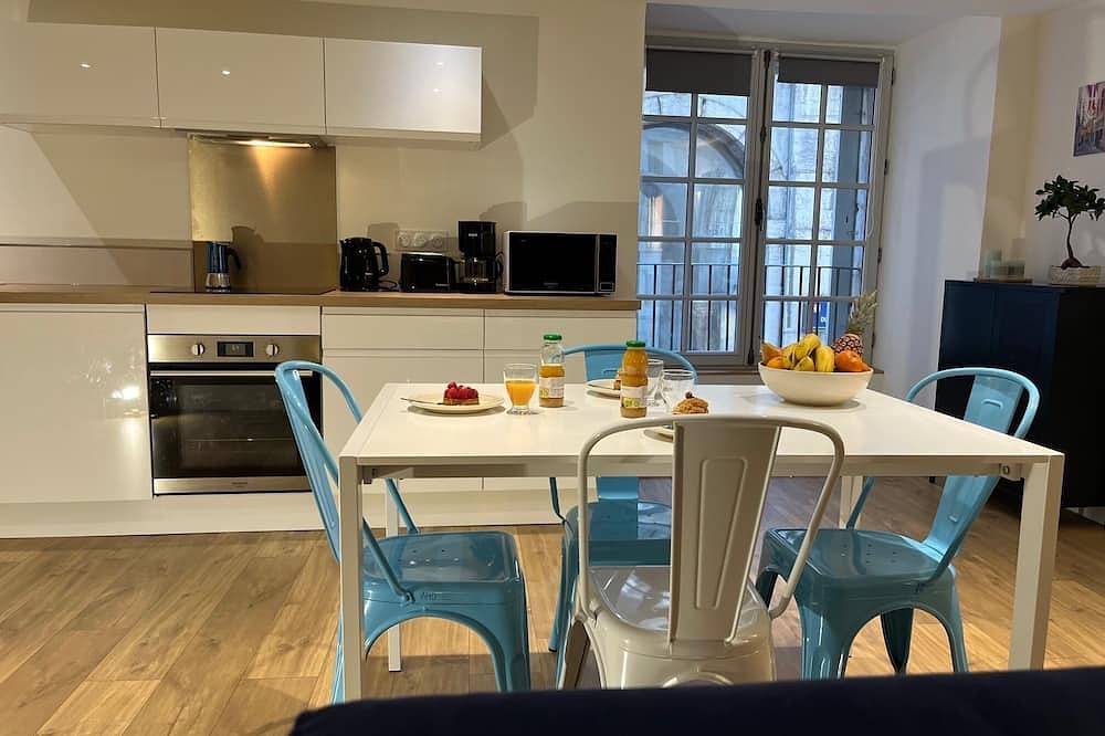 Apartamento entero, \"Unique Accommodation: Exceptional Place in the Heart of the City Center.\" in Chambéry, Chambéry region