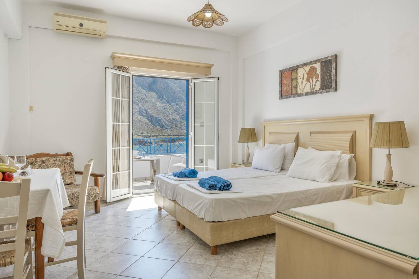 Ganzes Studio, Katerinas Studio '2' mit Meerblick und privatem Balkon in Kalymnos