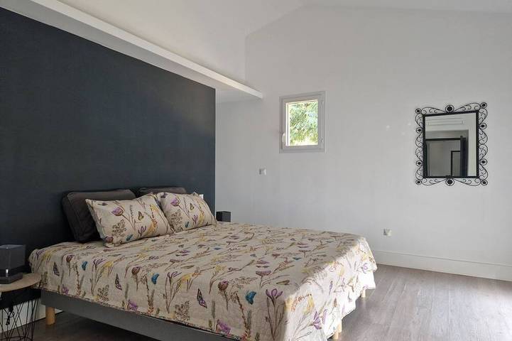 Location de vacances pour 4 personnes, avec jacuzzi ainsi que jardin et terrasse à Serviers-et-Labaume - 2