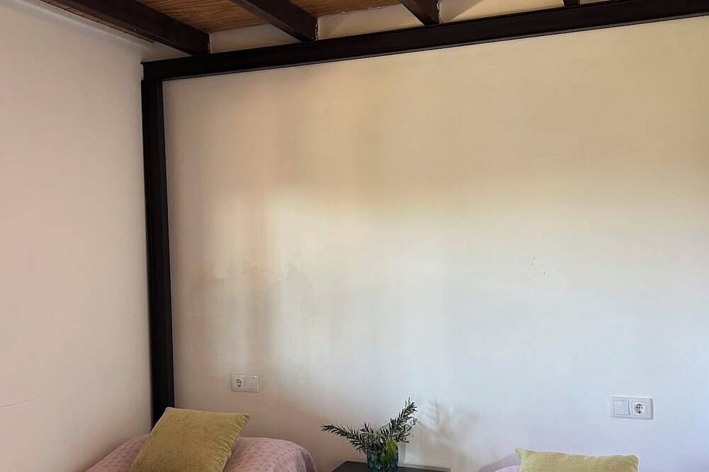 Casa Rural Única Nature, Swimming Pool and Sunsets in Arahal, Sevilla Provinz