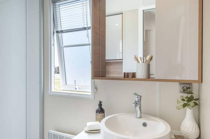 Location de vacances pour 6 personnes, avec Terrasse et Jardin ainsi que Piscine et Sauna à Saint-Privat-de-Champclos - 3