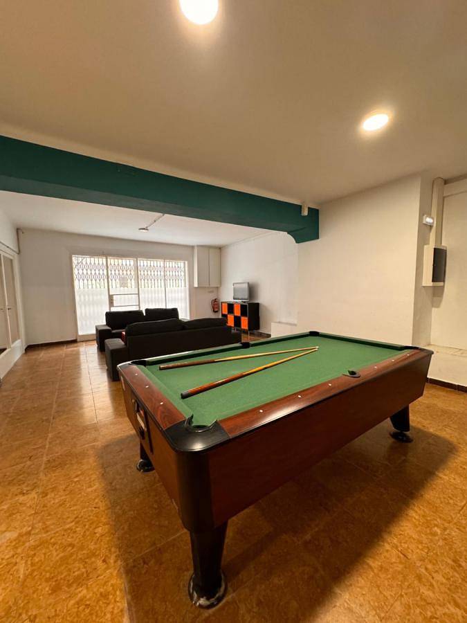 Hostal San Carlos in Central Lloret de Mar, Lloret de Mar