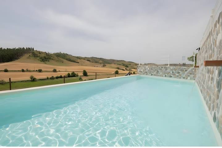 Casa rural para 5 personas, con piscina para niños y jardín en Alentejo - 2