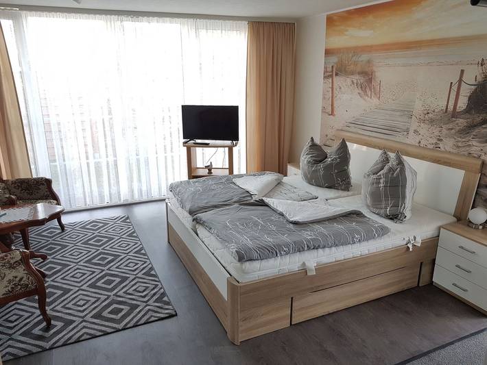 Ferienwohnung für 3 Personen, mit Terrasse und Seeblick in Koserow - 4