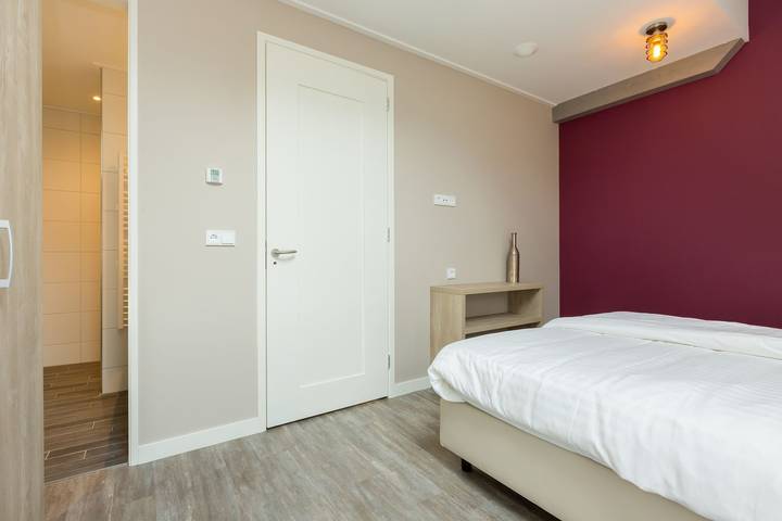 Vakantiehuis voor 4 personen, met terras en balkon/terras in Oostkapelle