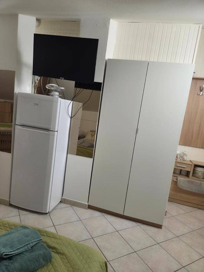 Gîte pour 3 personnes, avec vue à Lido Adriano - 4