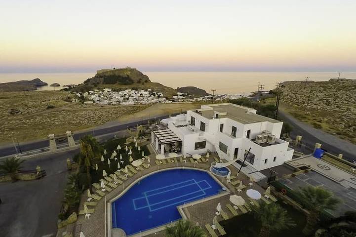 Holiday rental for 3 people, with Balcony and Pool in Lindos