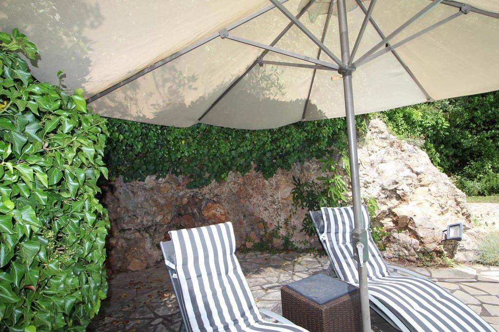 Holiday home with large grounds, swimming pool and walking distance to Bargemon in Bargemon, Region de Draguignan