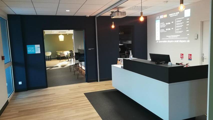 Hôtel pour 2 personnes, avec terrasse et piscine à Bourg-lès-Valence - 3